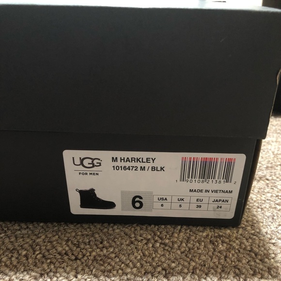 Harkley UGG boots - Picture 2 of 3